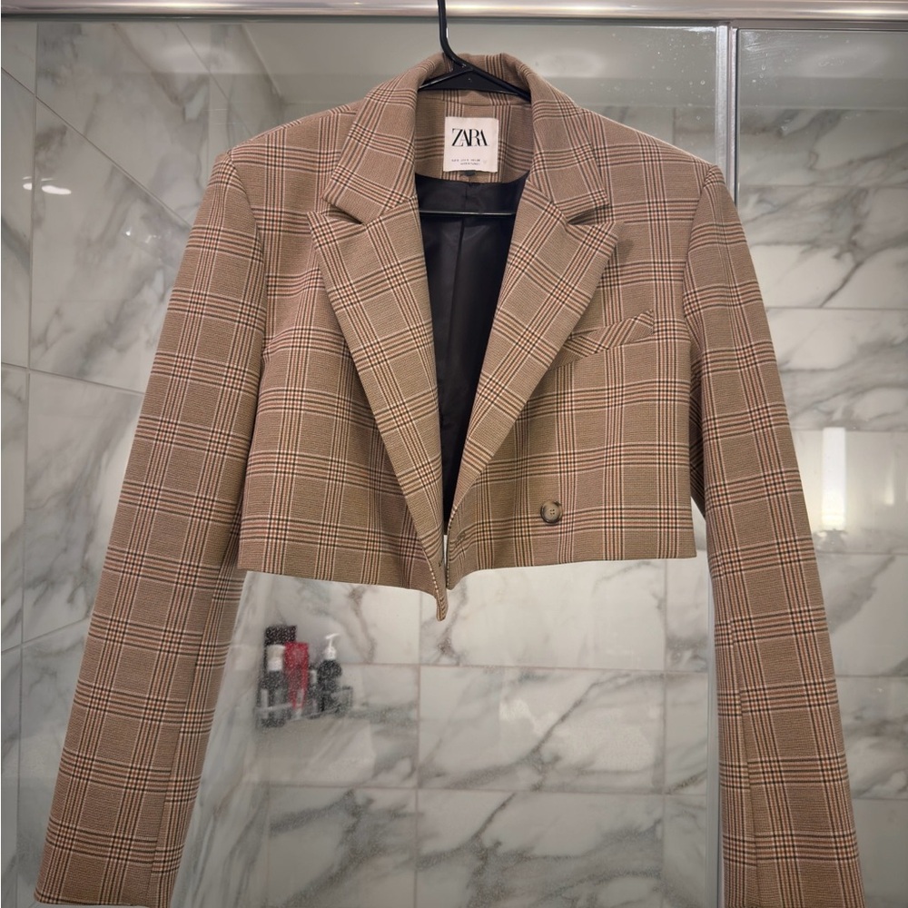 Zara Women's Tan Checkered Cropped Blazer
